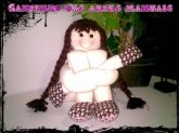 Boneca de Pano Pernudinha
